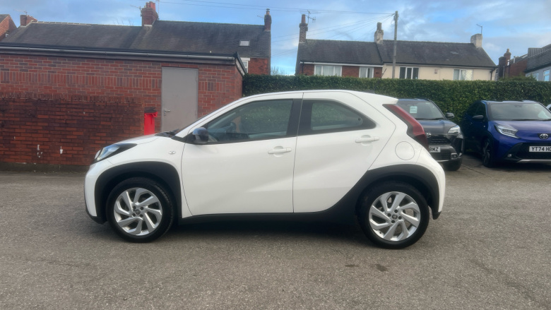 Toyota Aygo X 1.0 VVT-i Pure 5dr Petrol Hatchback